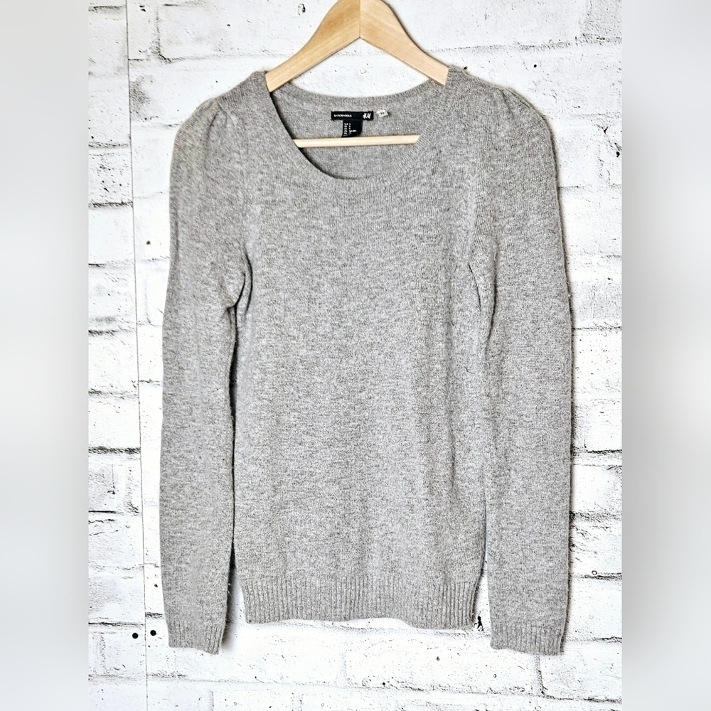 H&M Angora Wool Gray Crew Neck Knit Sweater Size S